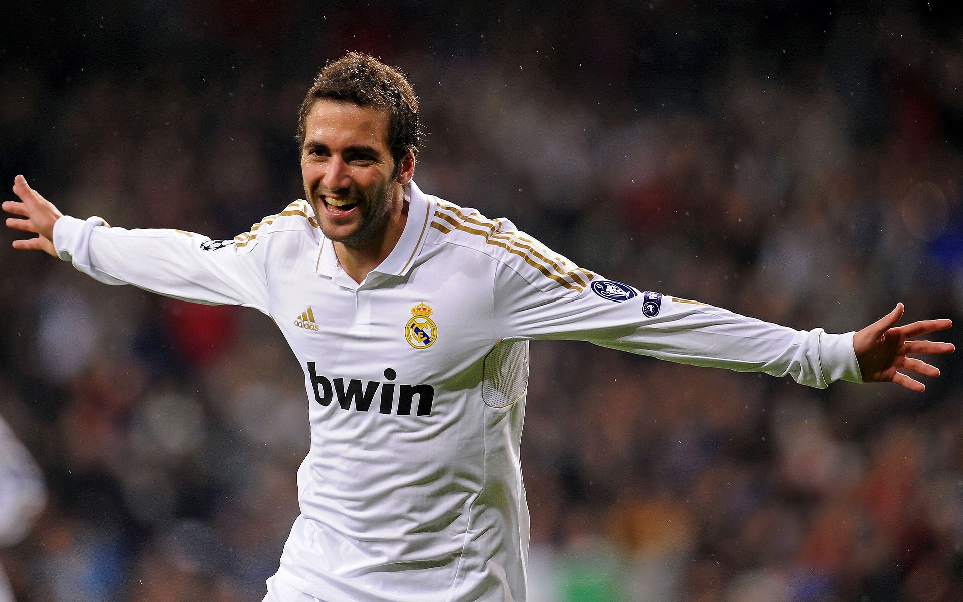 中超出战国际热身赛 复仇结局令人意外，中超球队热身赛