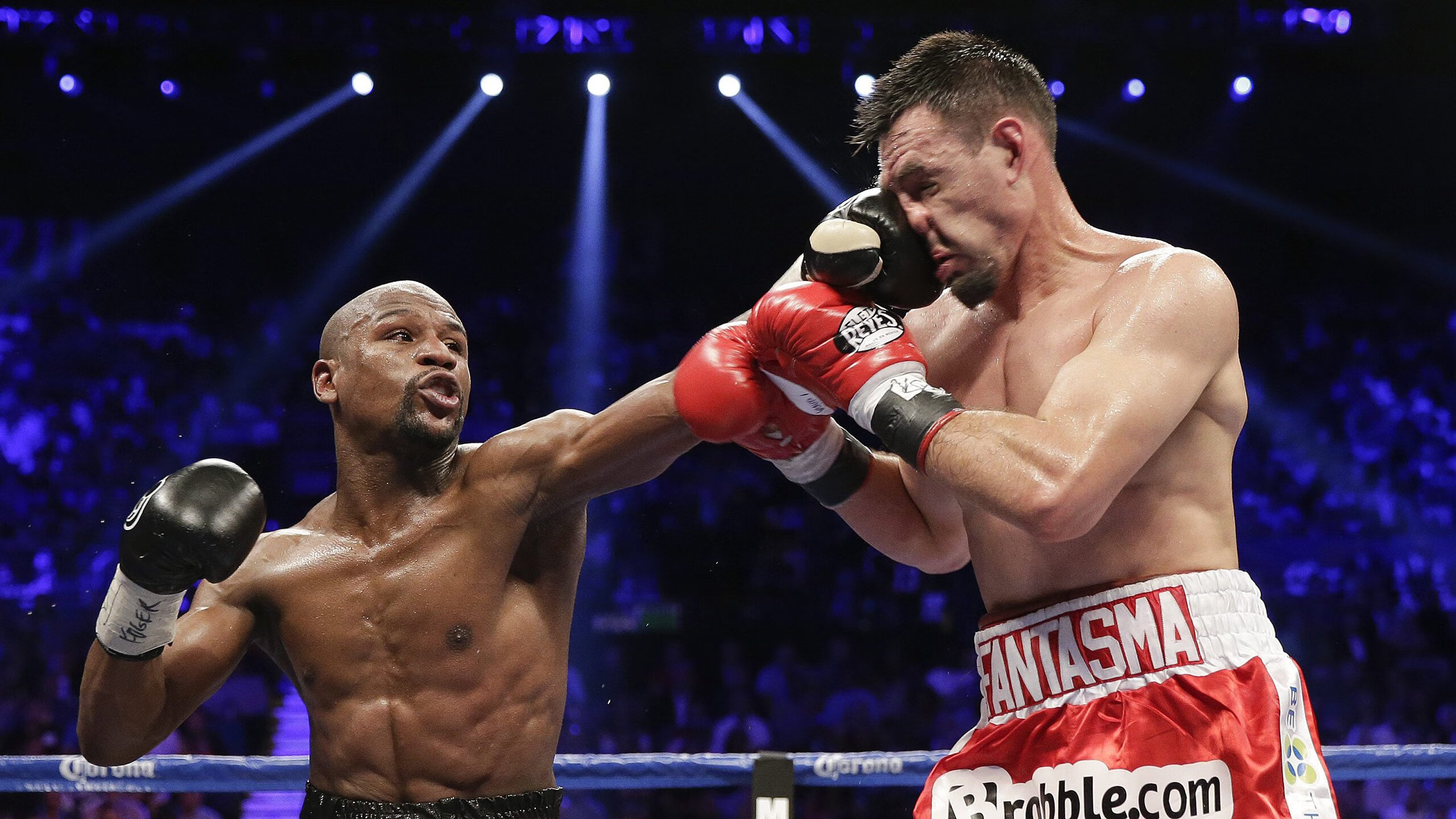 乔纳·隆戈的橄榄球生涯：永远被铭记的超凡表现，乔伯罗橄榄球